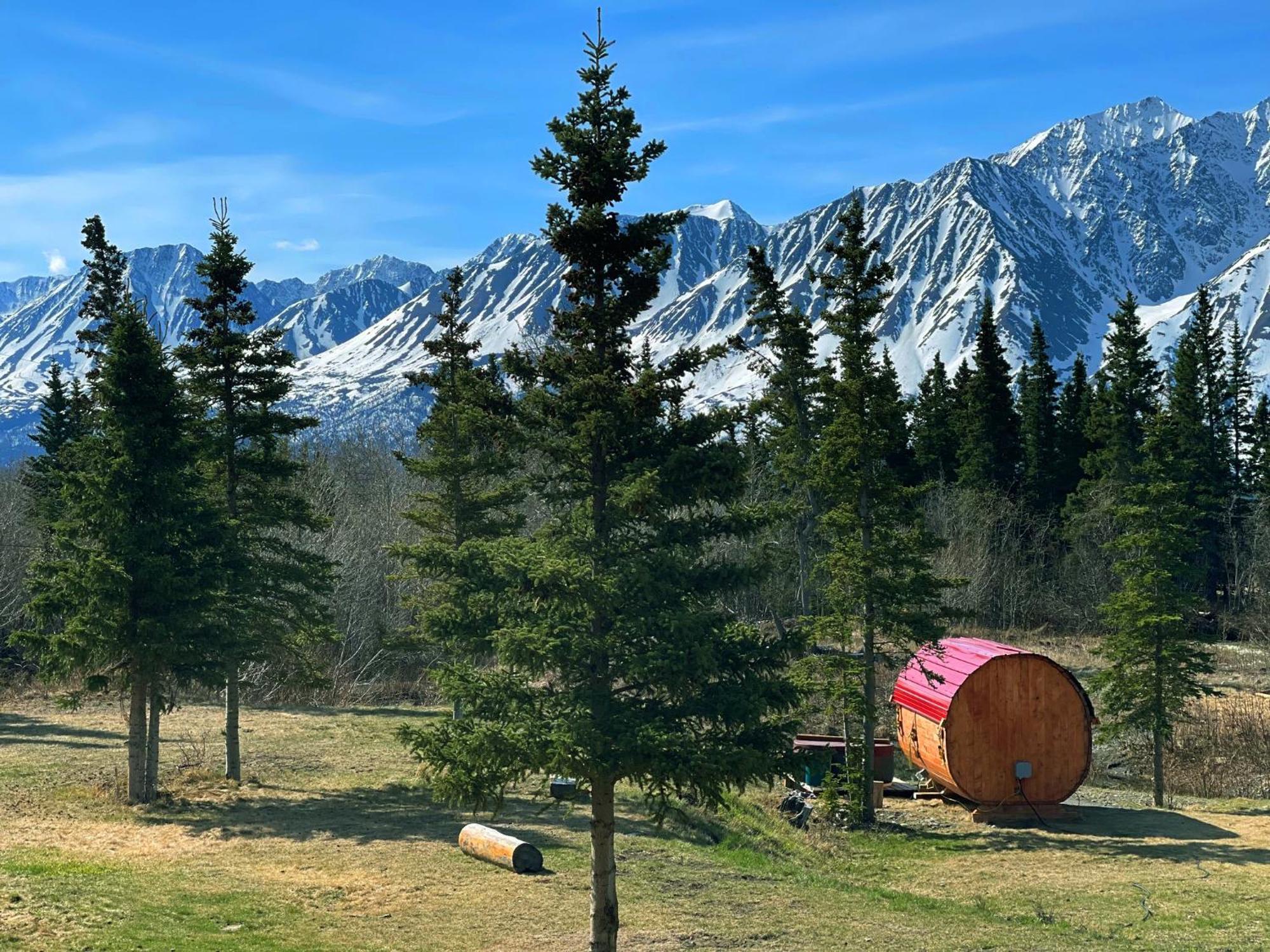 Mount Logan Ecolodge & Retreat Center Haines Junction Exteriér fotografie