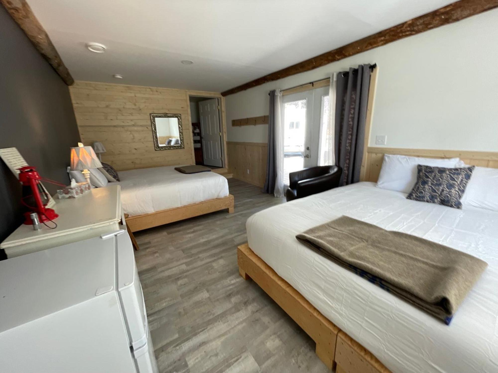 Mount Logan Ecolodge & Retreat Center Haines Junction Exteriér fotografie