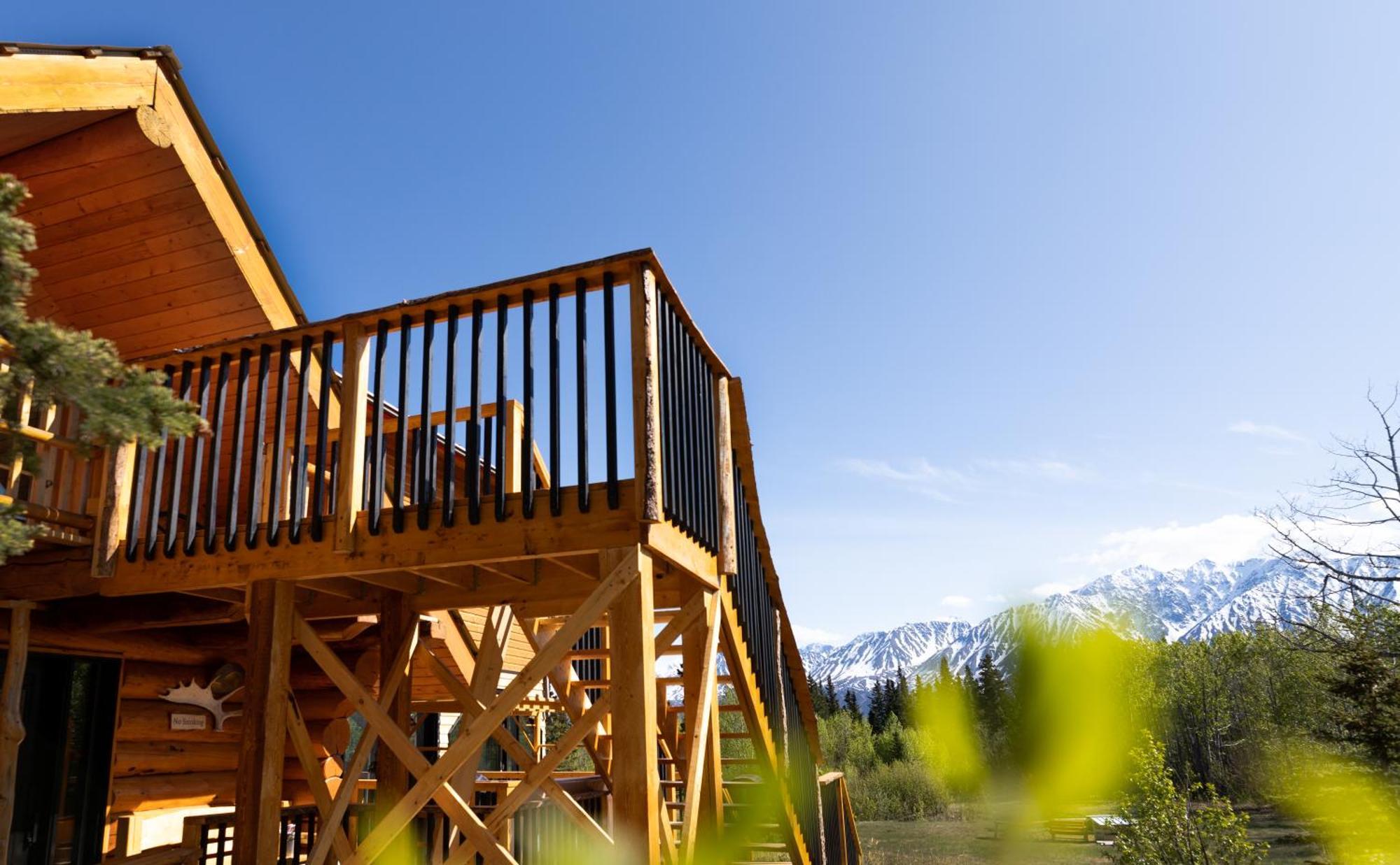 Mount Logan Ecolodge & Retreat Center Haines Junction Exteriér fotografie